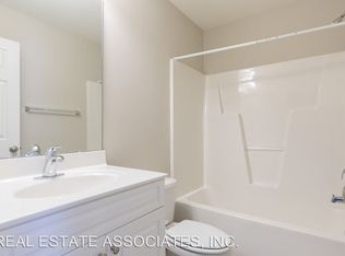 3231 Ivey Wood Ln, Durham, NC 27703