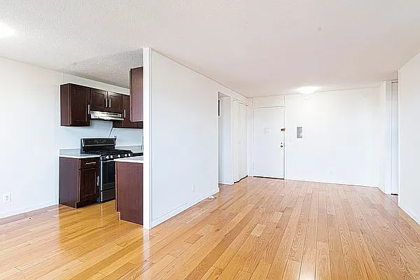 Rented by Modern Spaces | media 12