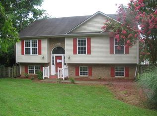 1625 Read Mountain Rd NE, Roanoke, VA 24019