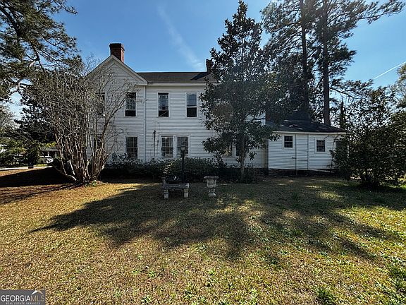 3rd image of 301 Cleveland St