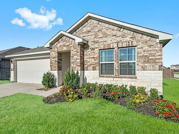 2nd image of 4115 Magliana Ln