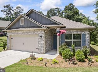 847 Hidden Hollow Cir, Commerce, GA 30529