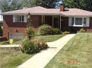 1134 Chapel Dr, Greensburg, PA