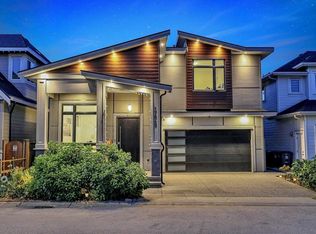 17849 Barnston Dr E, Surrey, BC V4N6T4