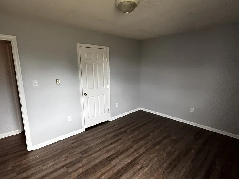 110 Paynes Ford Rd — Photo 12