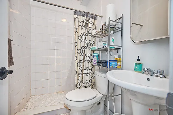 Rented by Keller Williams NYC | media 11