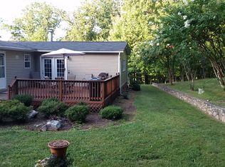 1060 Stoney Battery Rd, Troutville, VA 24175