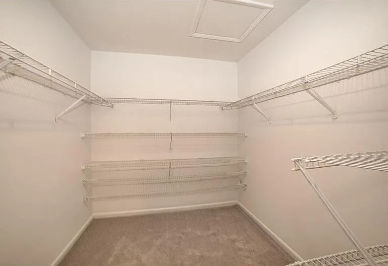 3010 Lakewood Ln — Photo 10