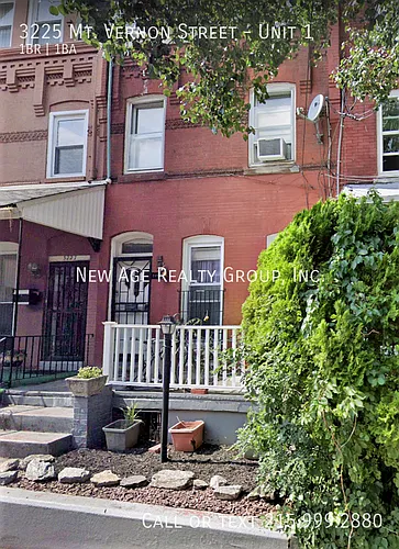 3225 Mount Vernon St Photo 1