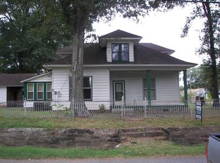 418 Hamilton St, Waldron, AR 72958