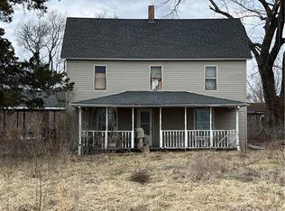 847 S 30th St, Mc Cune, KS 66753