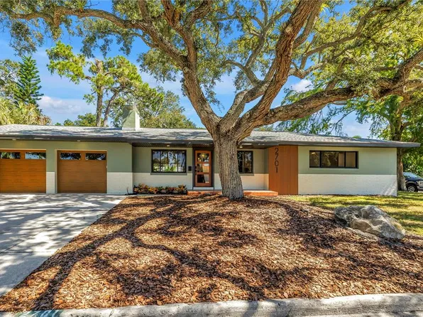 2701 PELHAM ROAD N, ST PETERSBURG, FL 33710
