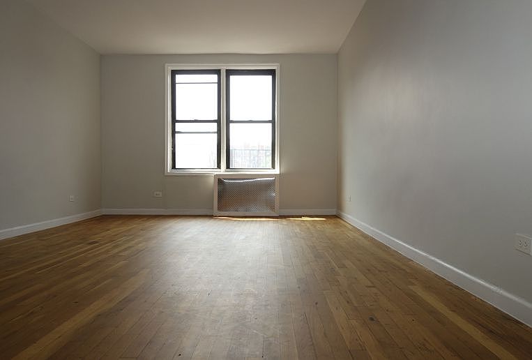 2nd image of 4343 91st Pl APT 4C