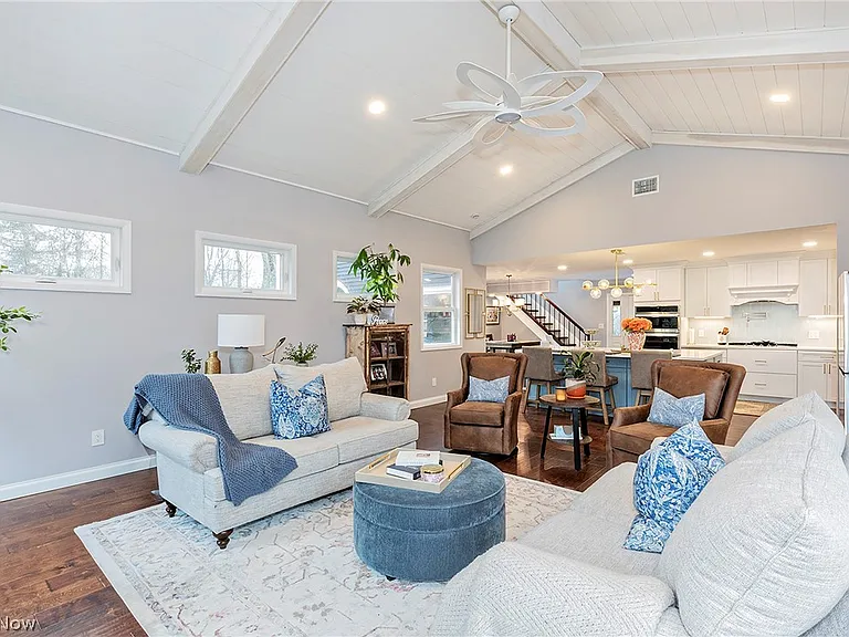 20 Kenton Rd — Photo 11