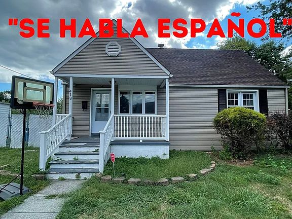 5th image of 418 Manor Ave
