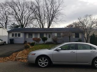 47 Princeton Rd, Parlin, NJ 08859