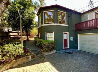 5701 Harbord Dr, Oakland, CA