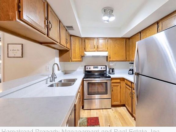 3rd image of 540 N May St APT 1114