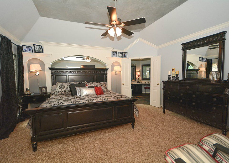 1st image of 921 Mystic Village Ln