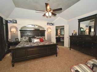 921 Mystic Village Ln, Seabrook, TX 77586