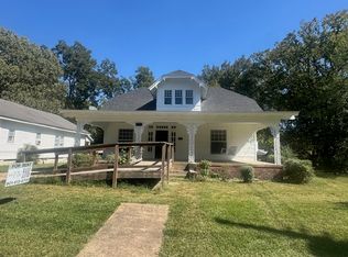 202 Elm St, Covington, TN 38019