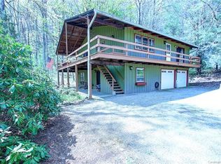 43 Walnut Dr, Maggie Valley, NC 28751