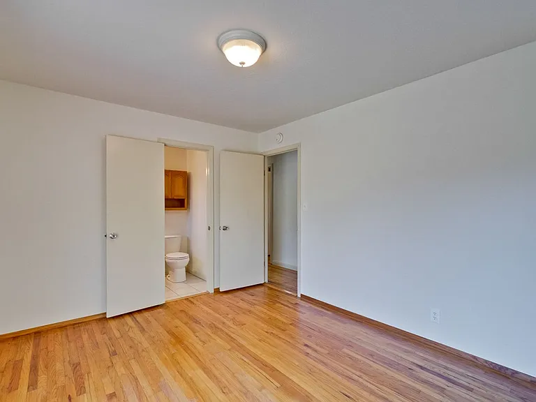 1109 White Cliff Dr — Photo 48