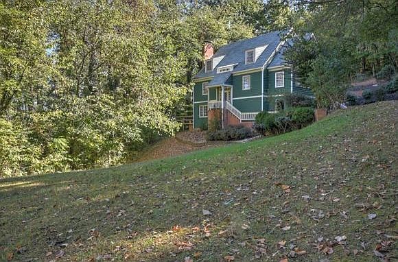 1st image of 1417 Woodmont Dr
