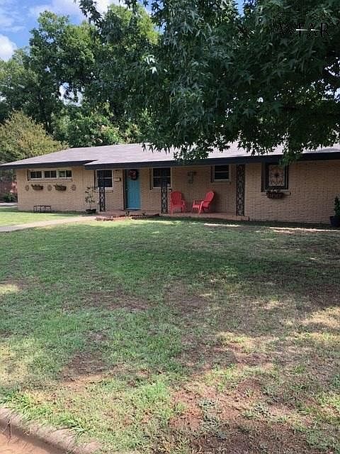 1st image of 718 Sunset Dr