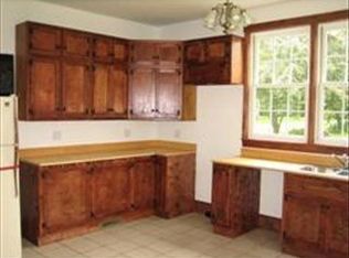 25 Main St, Northfield, MA 01360