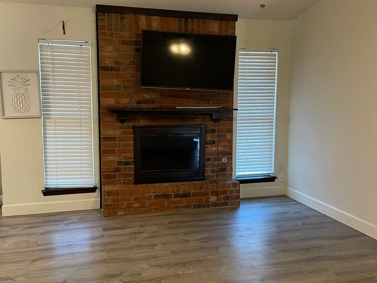 3 bed, 1200 sqft, $1,500 — Photo 3