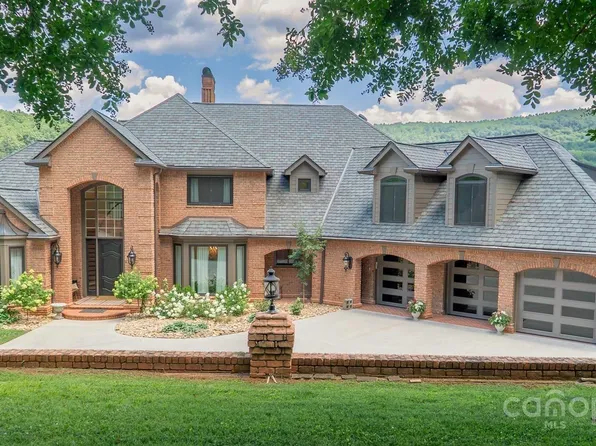 2770 Lakeview Dr, Lenoir, NC 28645