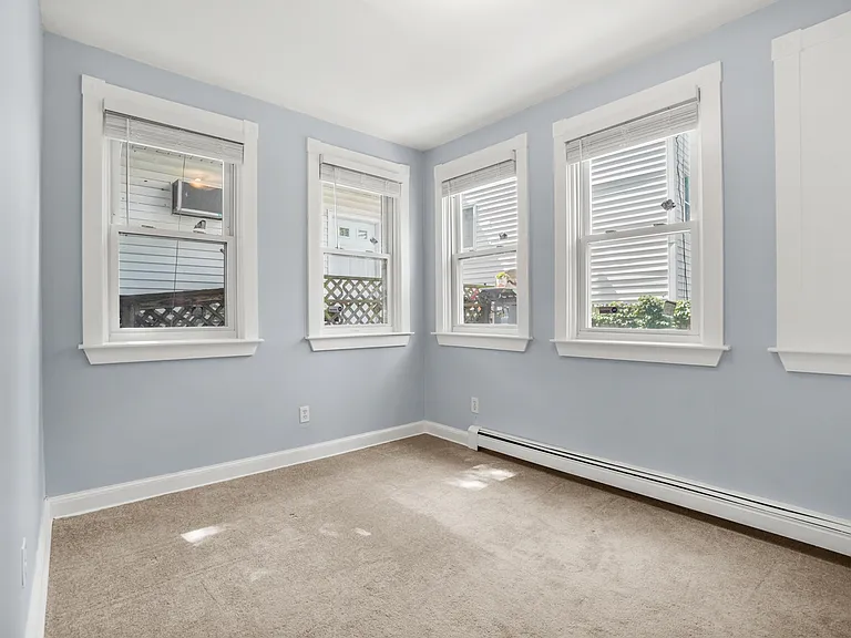 83 Green St #1 — Photo 14