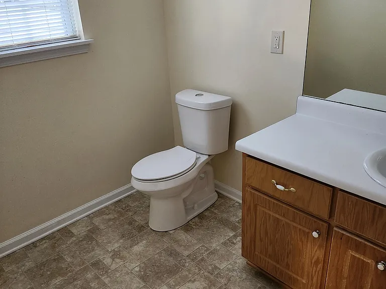 185 Hunters Trce — Photo 18