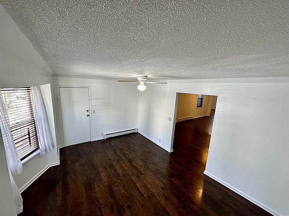 3rd image of 20 Highland Ave