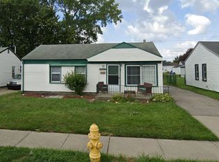 25123 Wiseman St, Roseville, MI 48066