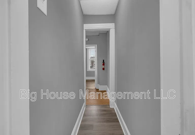 339 E 25th St #2 — Photo 11