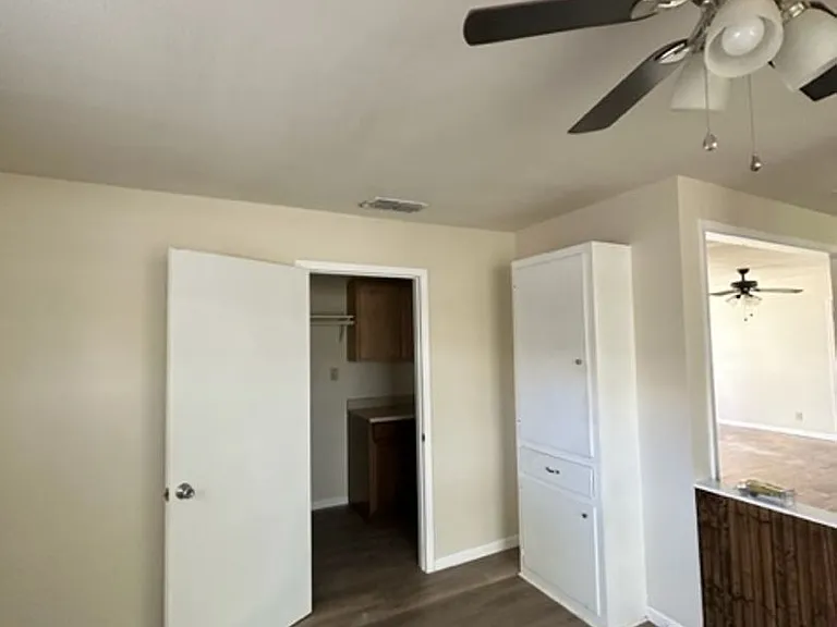 1134 S San Jose Dr — Photo 6