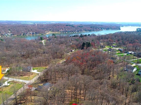 4th image of 604 Valleywood Heights Dr