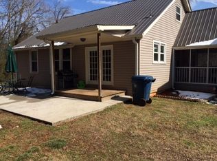 903 Lullwater Rd, Chattanooga, TN 37405