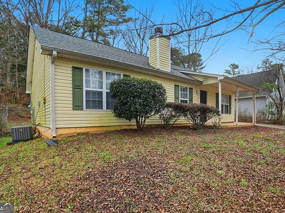 2nd image of 11066 Shannon Cir
