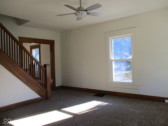 3rd image of 114 Central Ave