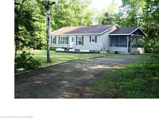 63 Glenwood Ln, Northport, ME 04849