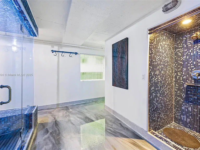 1606 S Bayshore Dr — Photo 48