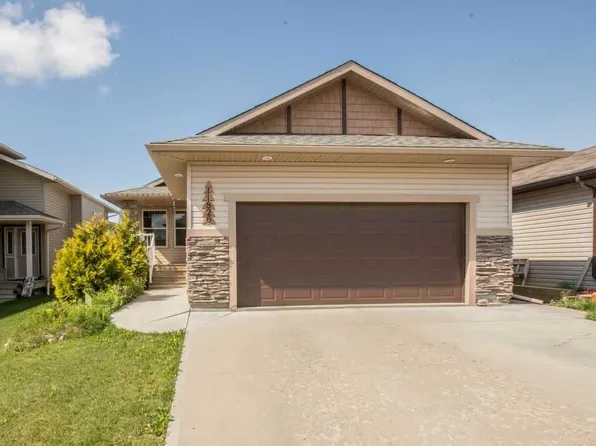 11826 NE 86a St, Grande Prairie, AB T8X 0H4