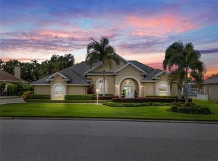 220 Ruby Lake Ln, Winter Haven, FL 33884