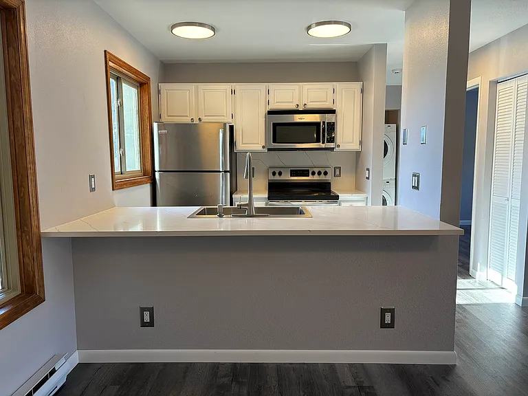 1555 Shadow Run Ct #204D — Photo 9