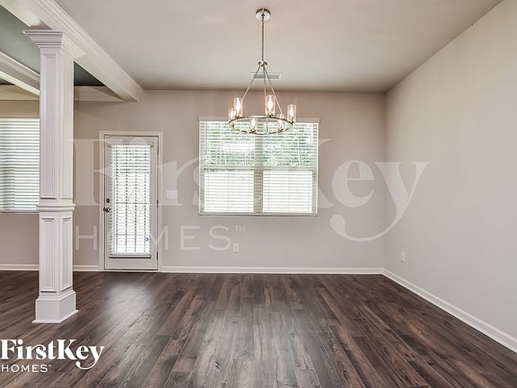 5th image of 8065 Highland Dr SW