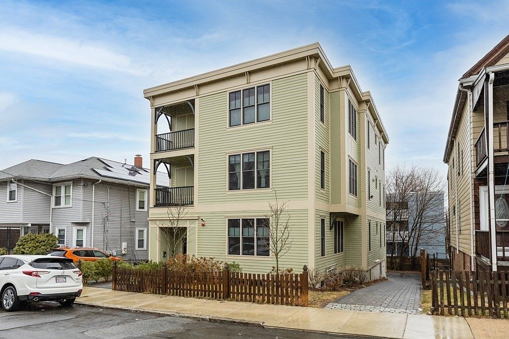 35 Moreland St A, Somerville, MA 02145 Zillow