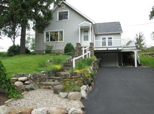 11548 Fox River Rd, Twin Lakes, WI 53181